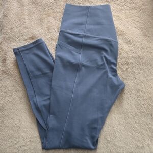 Athleta Salutation Stash Tight M Slate Blue